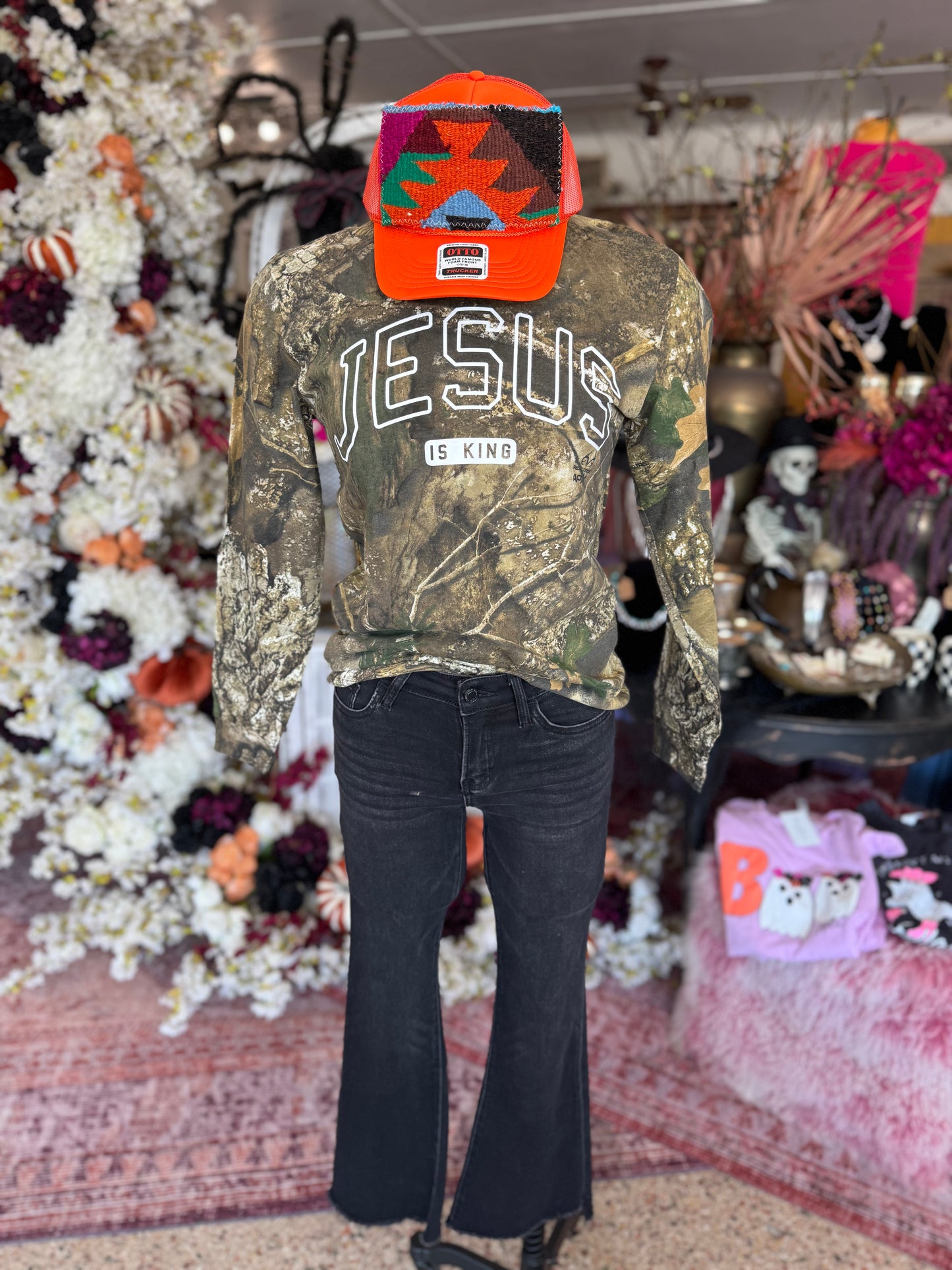 Jesus is King Camo