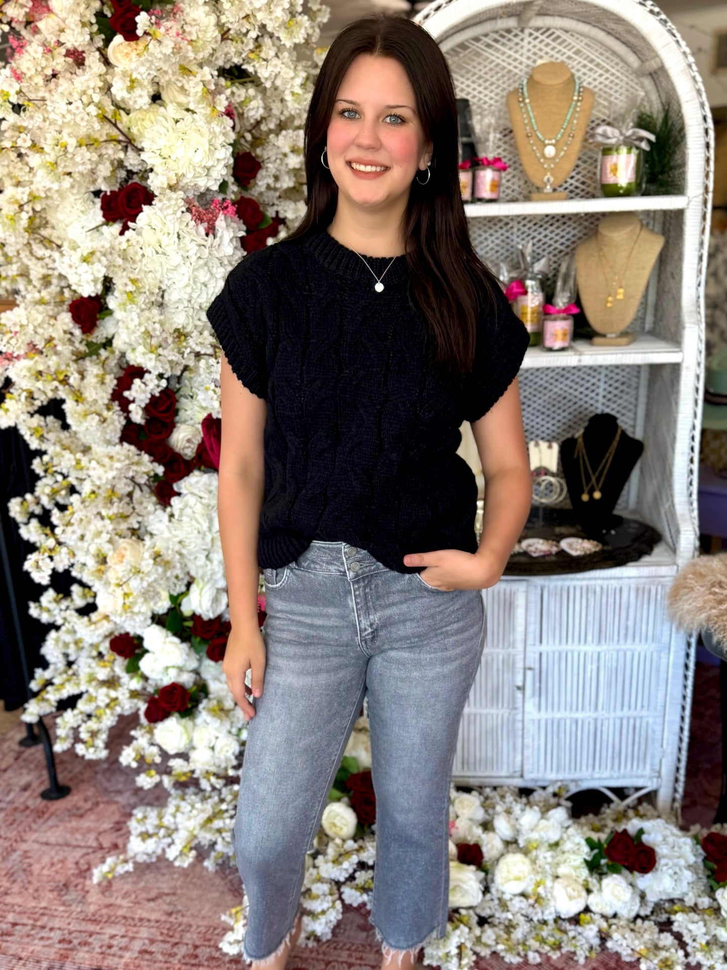 Cable Knit Sleeveless Sweater, Black
