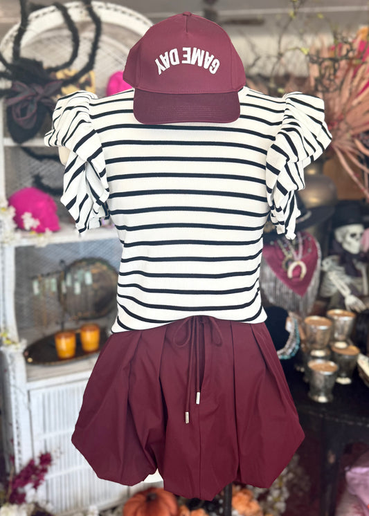 B&W Flutter Sleeve Top